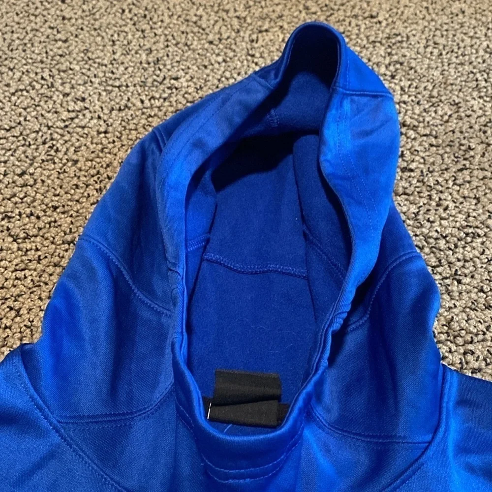 Nike Basketball Hoodie Sweatshirt Size Youth XL in Like New Condition